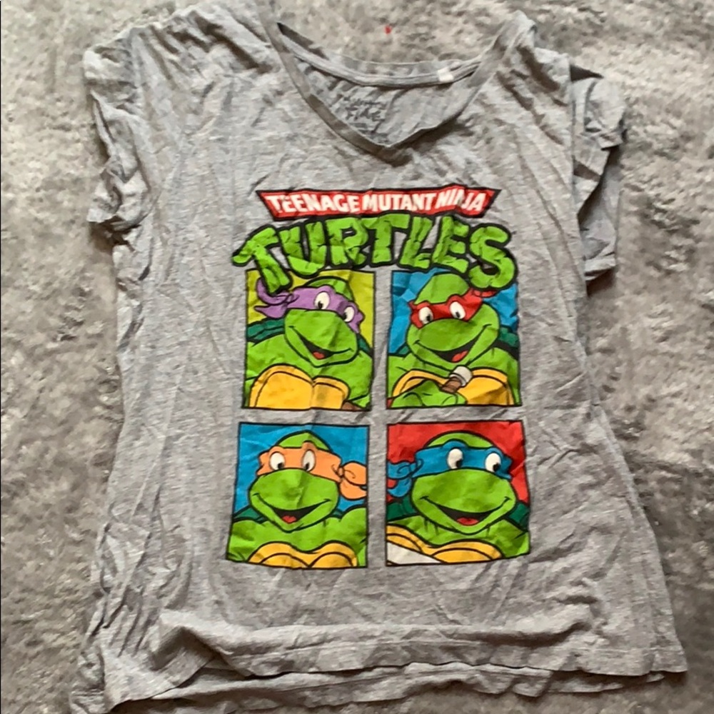 Teen-age ninja turtles t-shirt!